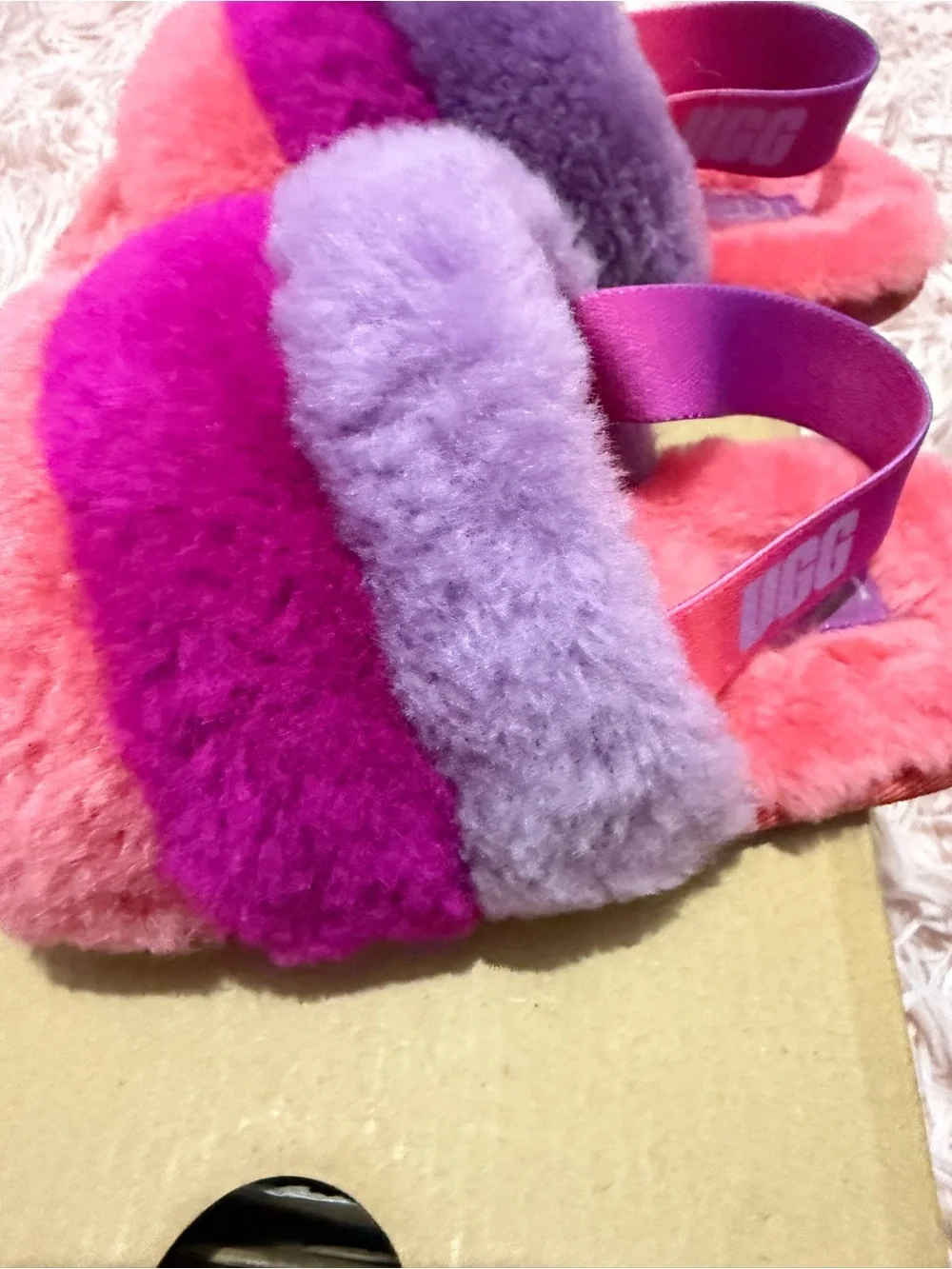 UGG Fluff Yeah Slide in Pink, Magenta & Lavender